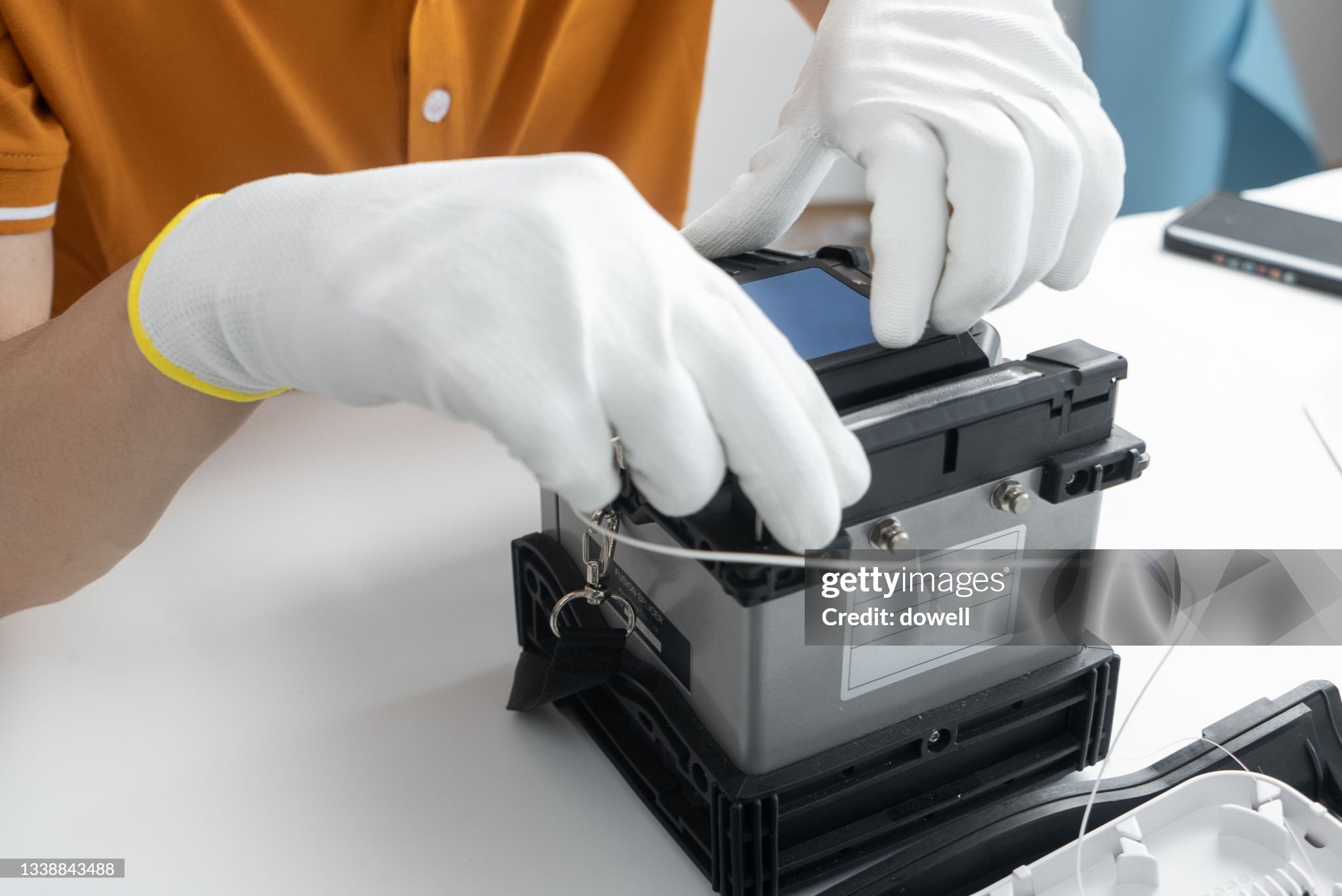 Optical fiber welding